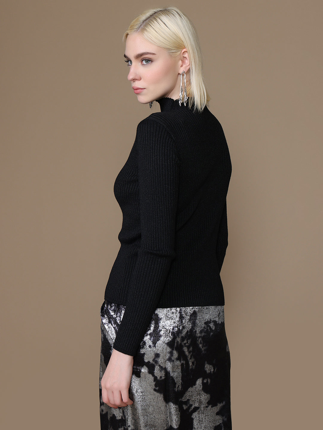 Lurex Yarn Pullover