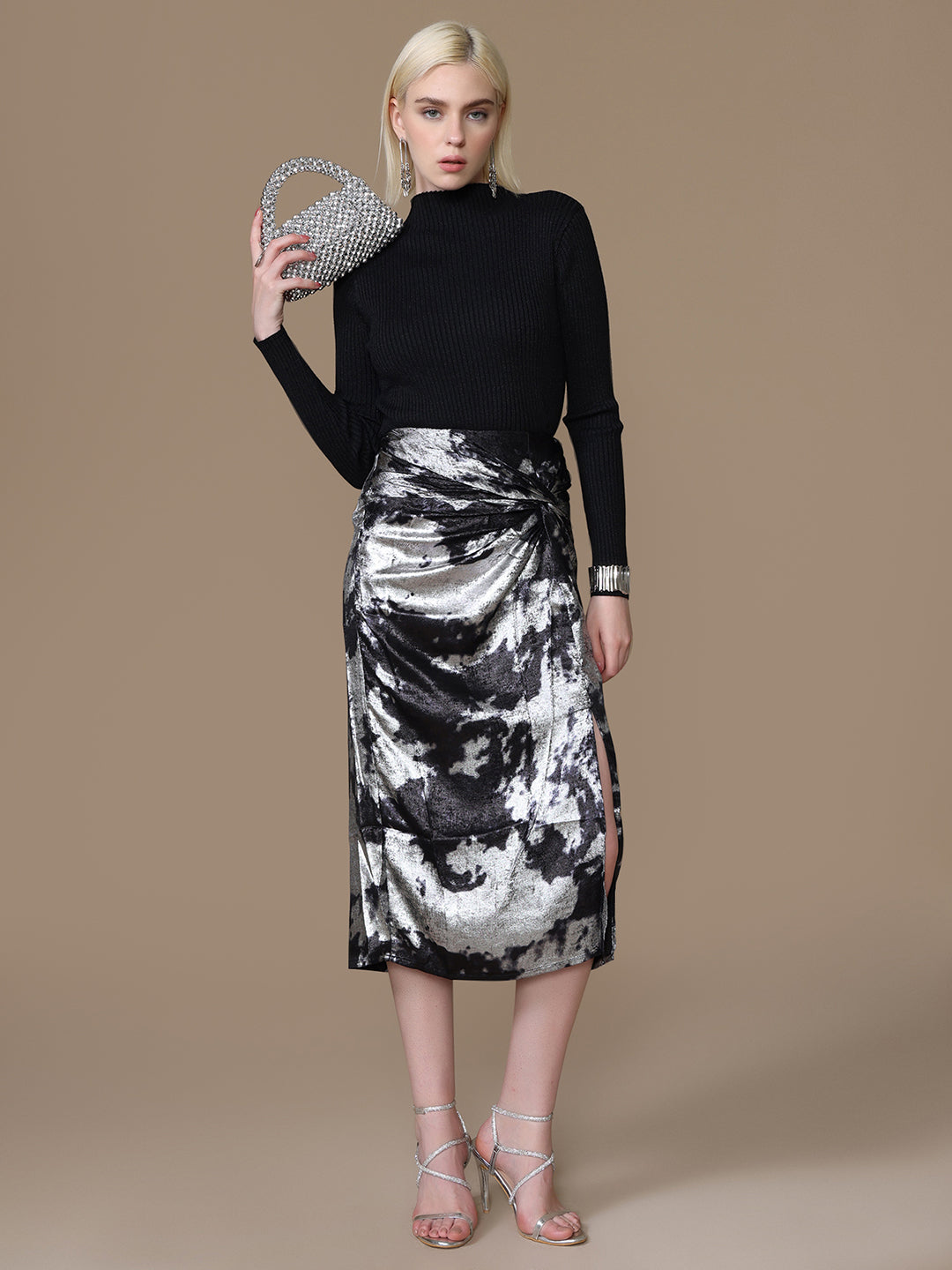 Lurex Yarn Pullover